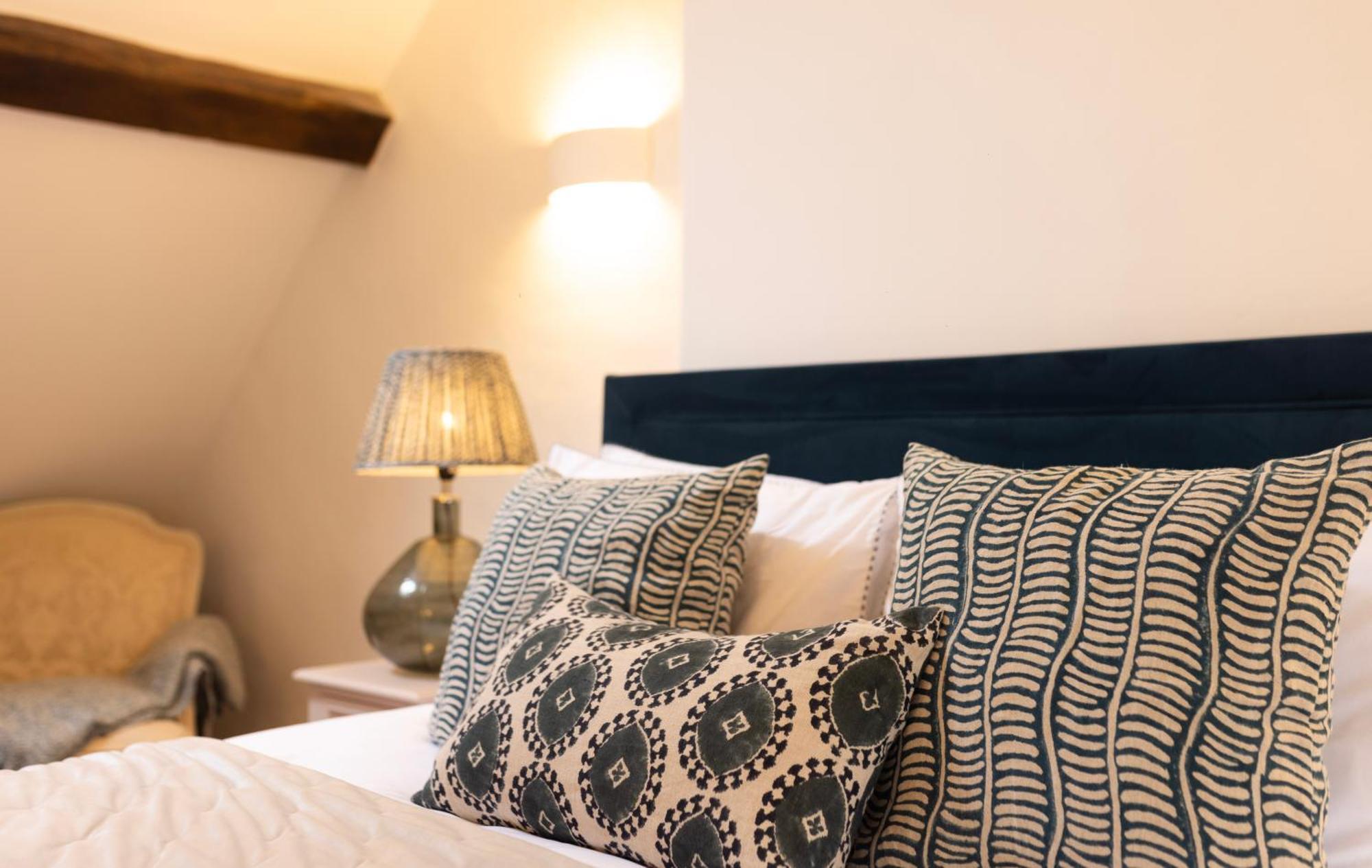 Cotswold Cottage With Hot Tub Bledington Eksteriør billede