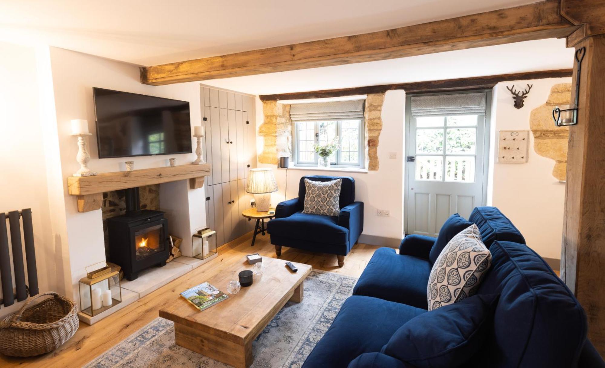 Cotswold Cottage With Hot Tub Bledington Eksteriør billede
