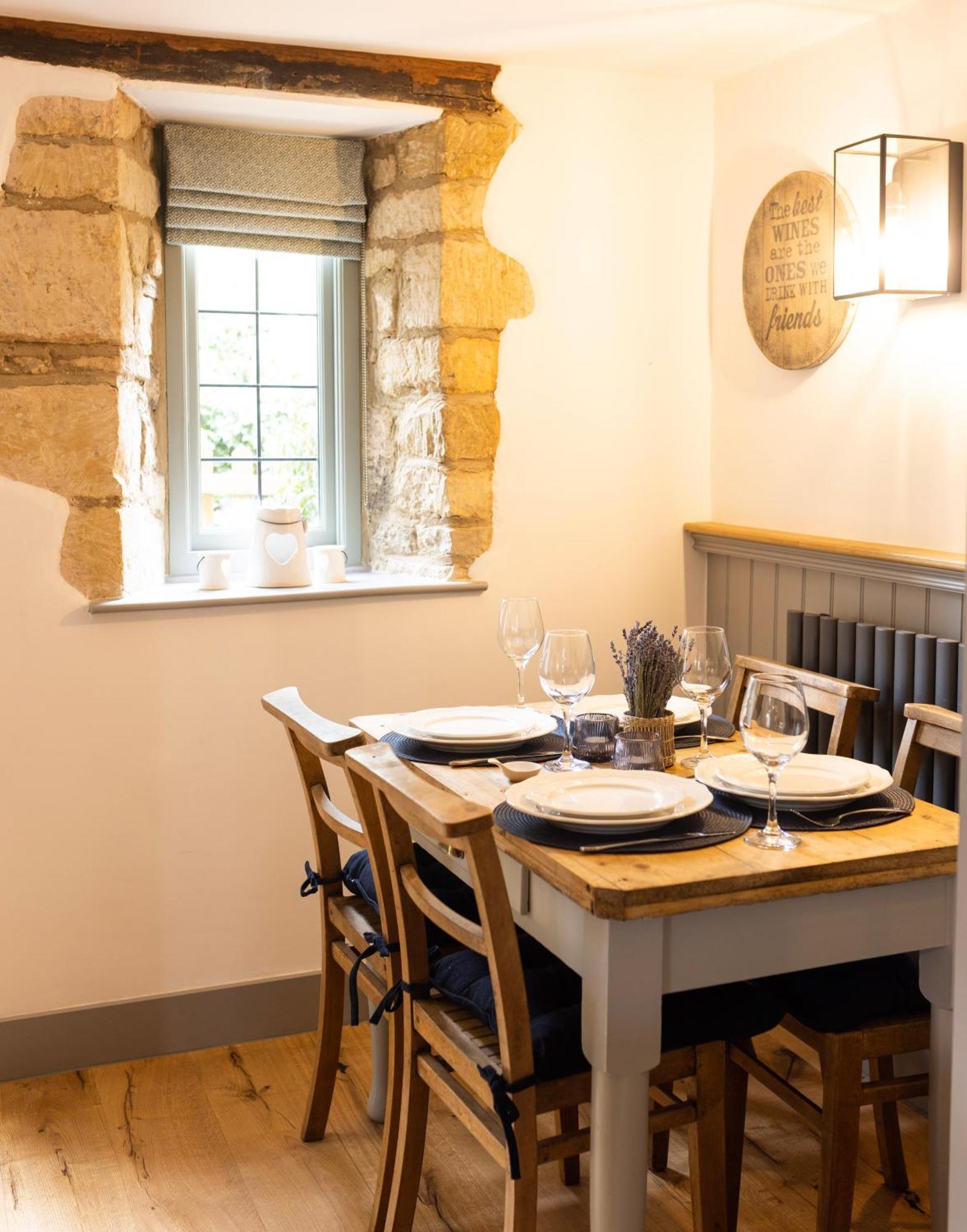 Cotswold Cottage With Hot Tub Bledington Eksteriør billede